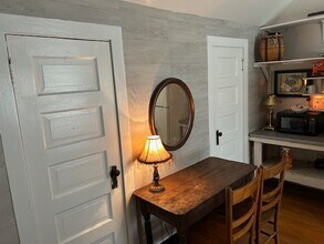 212 N Resident St in Wharton, TX - Building Photo - Building Photo