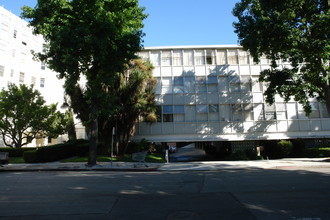 Bellevue Apartments in Burlingame, CA - Building Photo - Building Photo