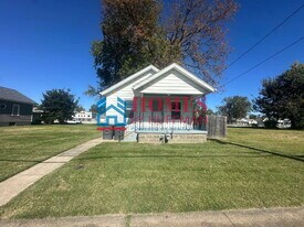 1416 John St in Evansville, IN - Building Photo