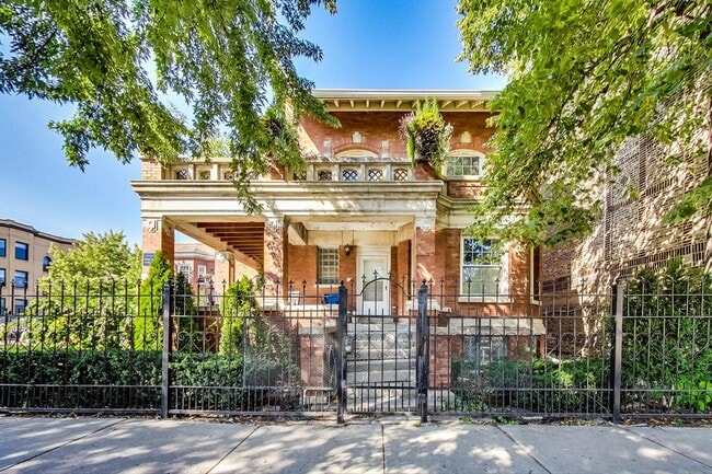 property at 2950 W Palmer St