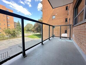 483 Linwell Road in St Catharines, ON - Building Photo - Building Photo
