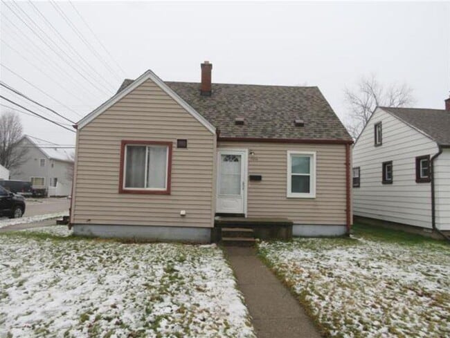 property at 17805 Roseville Blvd