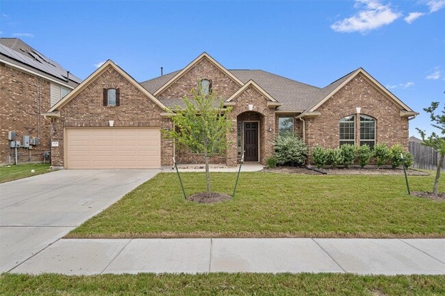 property at 19316 Chayton Cir