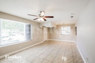 171 W 63rd St in Hialeah, FL - Building Photo - Building Photo