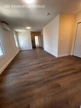 180 Ashburton Ave in Yonkers, NY - Building Photo - Building Photo