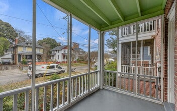 819 W 51st St in Norfolk, VA - Building Photo - Building Photo