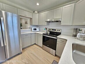3799 S Banana River Blvd in Cocoa Beach, FL - Building Photo - Building Photo