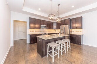 5518 Arbor Chase Dr in Ann Arbor, MI - Building Photo - Building Photo