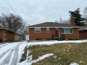 1387 E Gates St in Columbus, OH - Foto de edificio - Building Photo