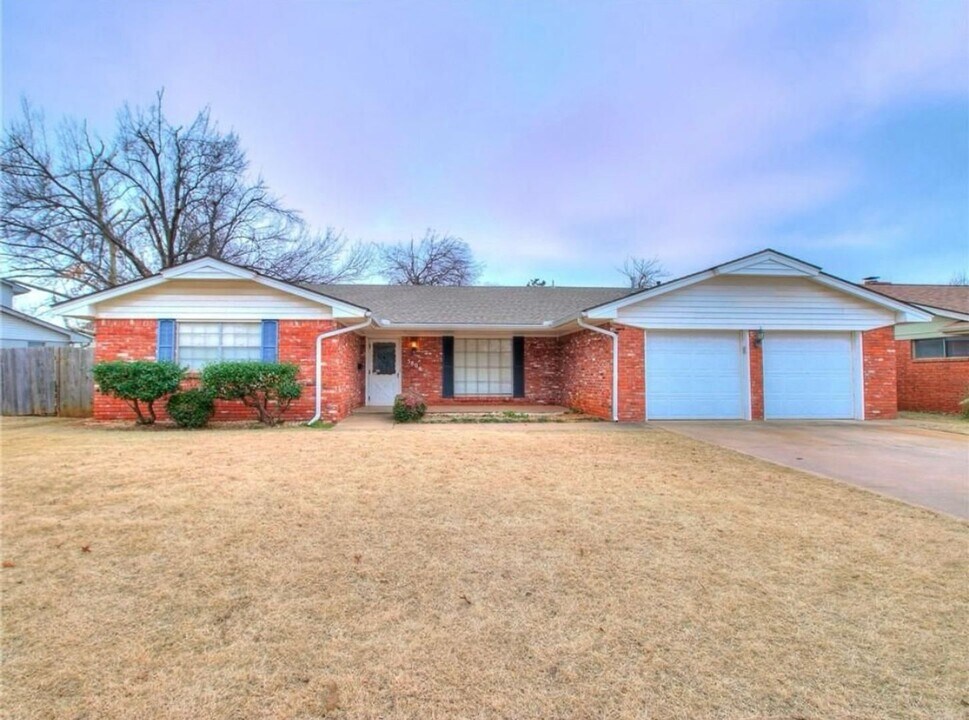 5804 NW 89th St in Oklahoma City, OK - Building Photo