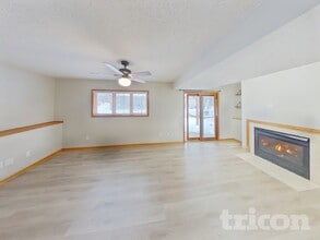 14885 Crandall Ave. in Rosemount, MN - Building Photo - Building Photo