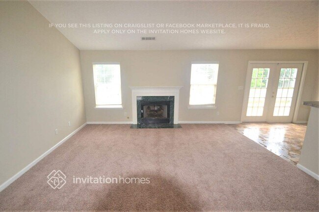 304 Spring Moor Ln in Loganville, GA - Foto de edificio - Building Photo