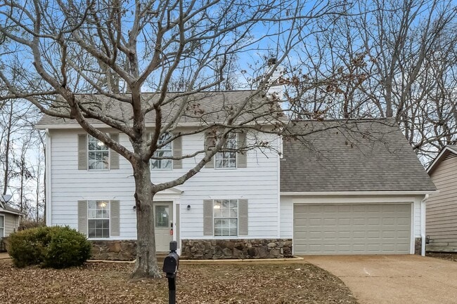 property at 4696 Crestfield Rd