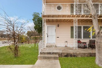 231 Alexander Hamilton Dr in San Antonio, TX - Building Photo - Building Photo