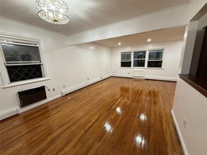 86-14 235th Ct in Queens, NY - Building Photo - Building Photo