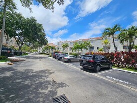 21394 Marina Cove Cir in Aventura, FL - Building Photo