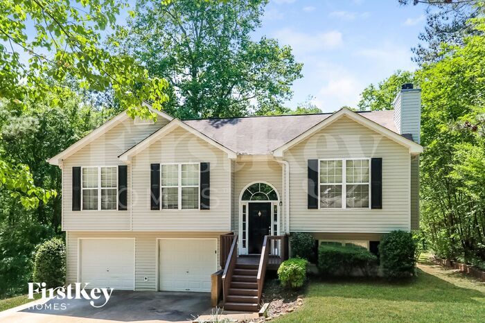 5514 Chestnut Creek Ln in Flowery Branch, GA - Building Photo
