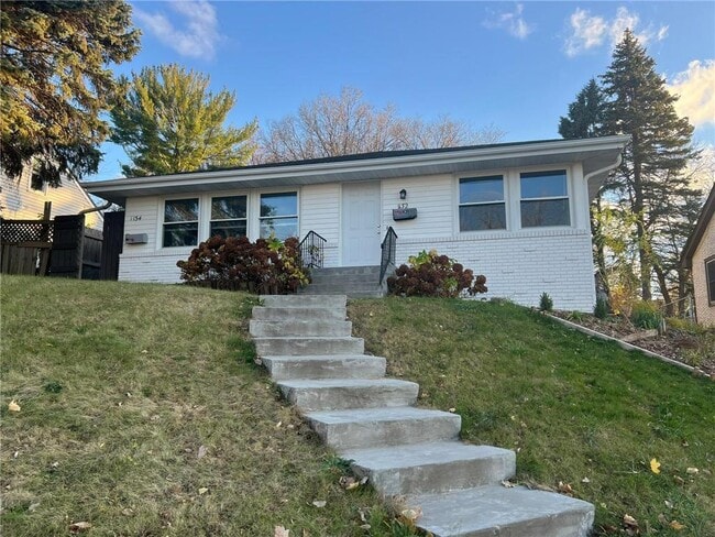 property at 1132 40th Ave NE