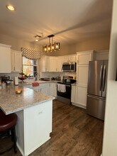 2423 Perdido Way in Flagstaff, AZ - Foto de edificio - Building Photo