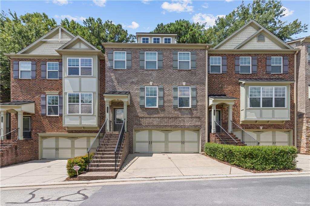 2086 Cobblestone Cir NE in Atlanta, GA - Building Photo