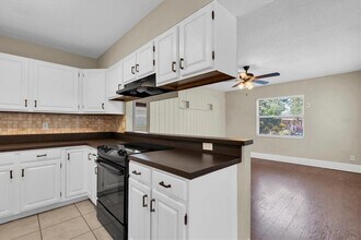 618 Glenoak St N in St. Petersburg, FL - Building Photo - Building Photo