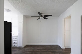 PR Talmadge Apartments in San Diego, CA - Building Photo - Building Photo