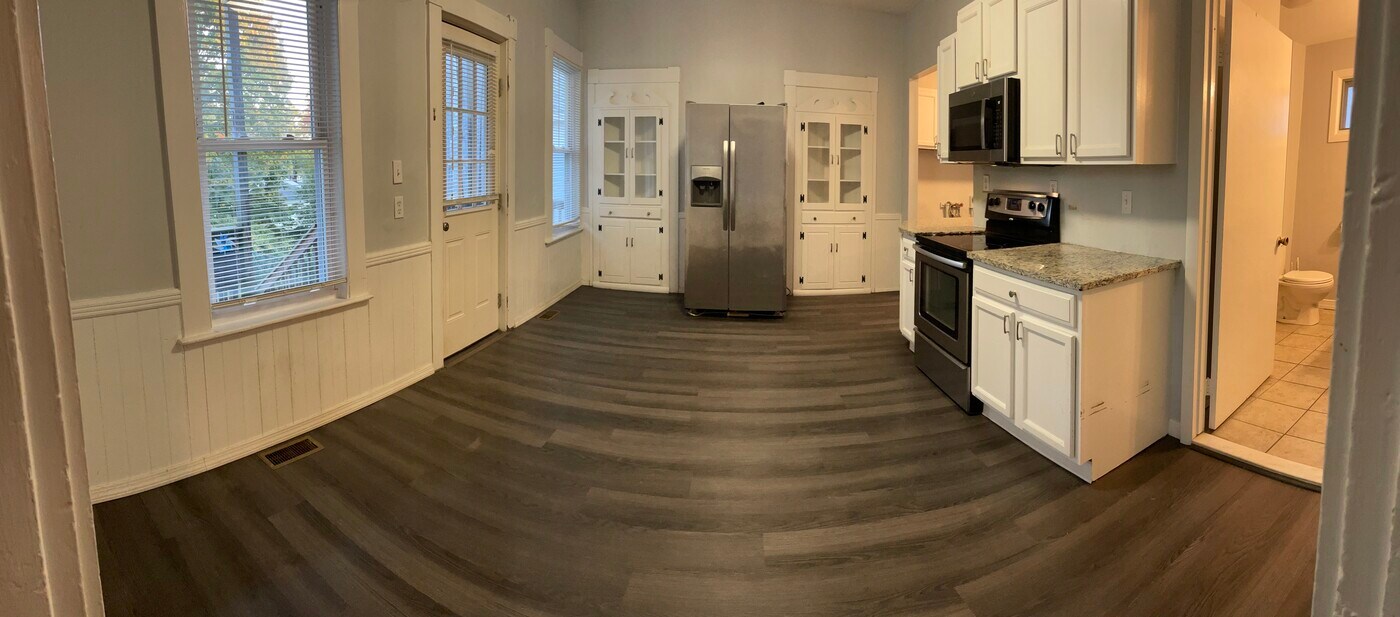 192 High St in North Andover, MA - Building Photo