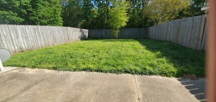 2520 Trailwood Dr in Cantonment, FL - Building Photo - Building Photo