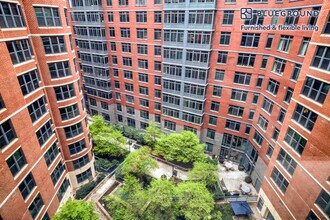 70 I St SE in Washington, DC - Building Photo - Building Photo