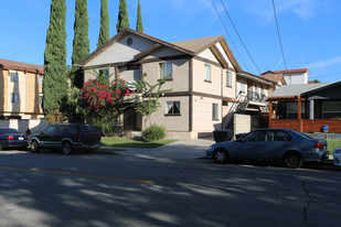 715 E Lomita Ave Apartments