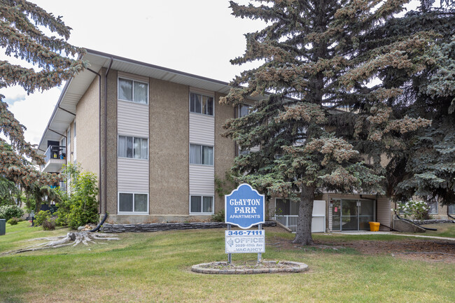 Clayton Park Apartments in Red Deer, AB - Building Photo - Building Photo