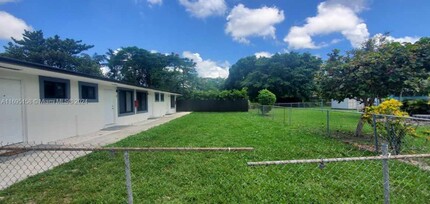 2932 NW 59th St-Unit -4 in Miami, FL - Building Photo - Building Photo