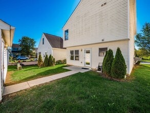 135 Saratoga St in Delaware, OH - Building Photo - Building Photo