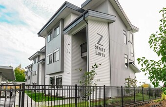 Z Street Lofts in Vancouver, WA - Building Photo - Building Photo