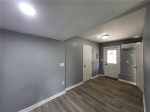 2308 Lakewood Ave SW in Atlanta, GA - Building Photo - Building Photo