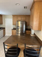 1133 Wimbledon Rd in Charlotte, NC - Foto de edificio - Building Photo