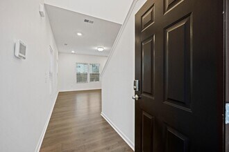 327 Surfbird Rd in Summerville, SC - Building Photo - Building Photo