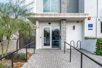 LINQ on Thirty-Ninth in Los Angeles, CA - Foto de edificio - Building Photo