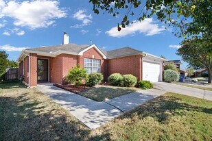 9104 Norfolk Ln in McKinney, TX - Building Photo