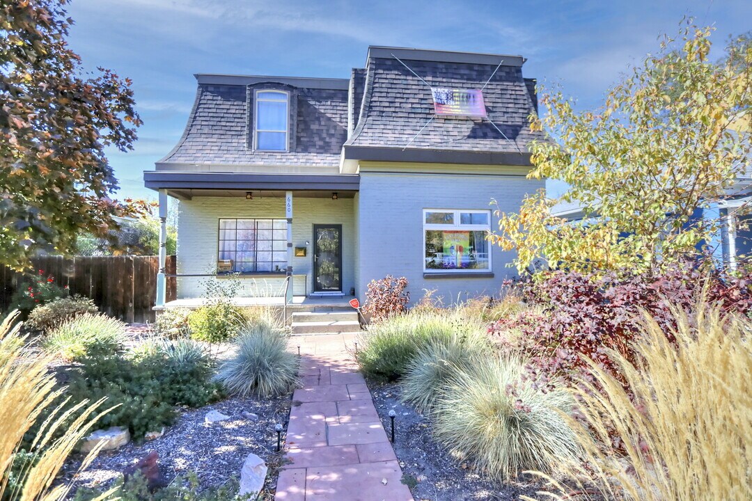 660 S 500 E, Unit South in Salt Lake City, UT - Building Photo