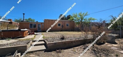 1717 Richmond Dr NE in Albuquerque, NM - Building Photo - Building Photo