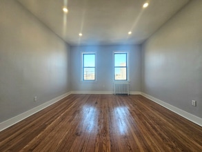 600 Salem Ave, Unit D5 in Elizabeth, NJ - Building Photo - Building Photo