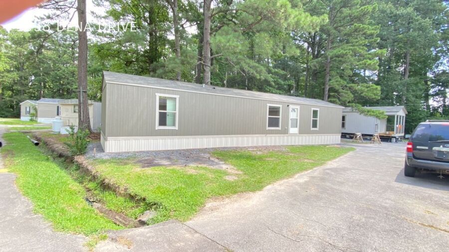 1658 Dena Dr in Memphis, TN - Building Photo