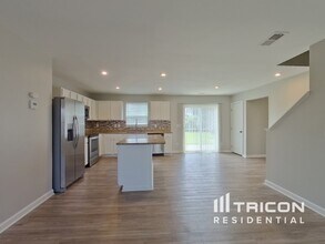 1413 Kobuk Vly Ct in Lexington, SC - Building Photo - Building Photo