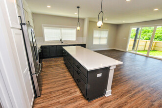 301 Cooner St in College Station, TX - Building Photo - Building Photo