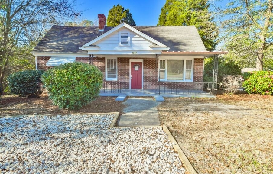 4213 Ridgewood Ave in Columbia, SC - Building Photo