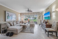 8471 Abbington Cir in Naples, FL - Foto de edificio - Building Photo