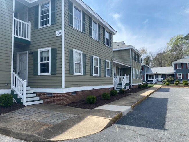 706 -3 S Henry St in Williamsburg, VA - Building Photo - Building Photo