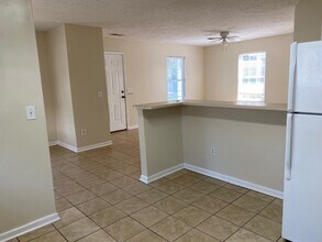 316 Hillsdale Dr in Wilmington, NC - Building Photo - Building Photo