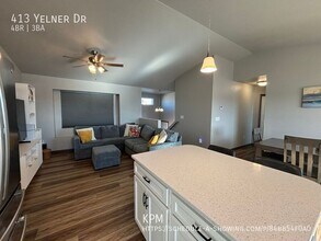 413 Yelner Dr in Box Elder, SD - Building Photo - Building Photo